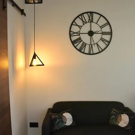 Apartment Chic Penthouse Industrial-style Mosta